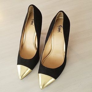 Black and gold shoe